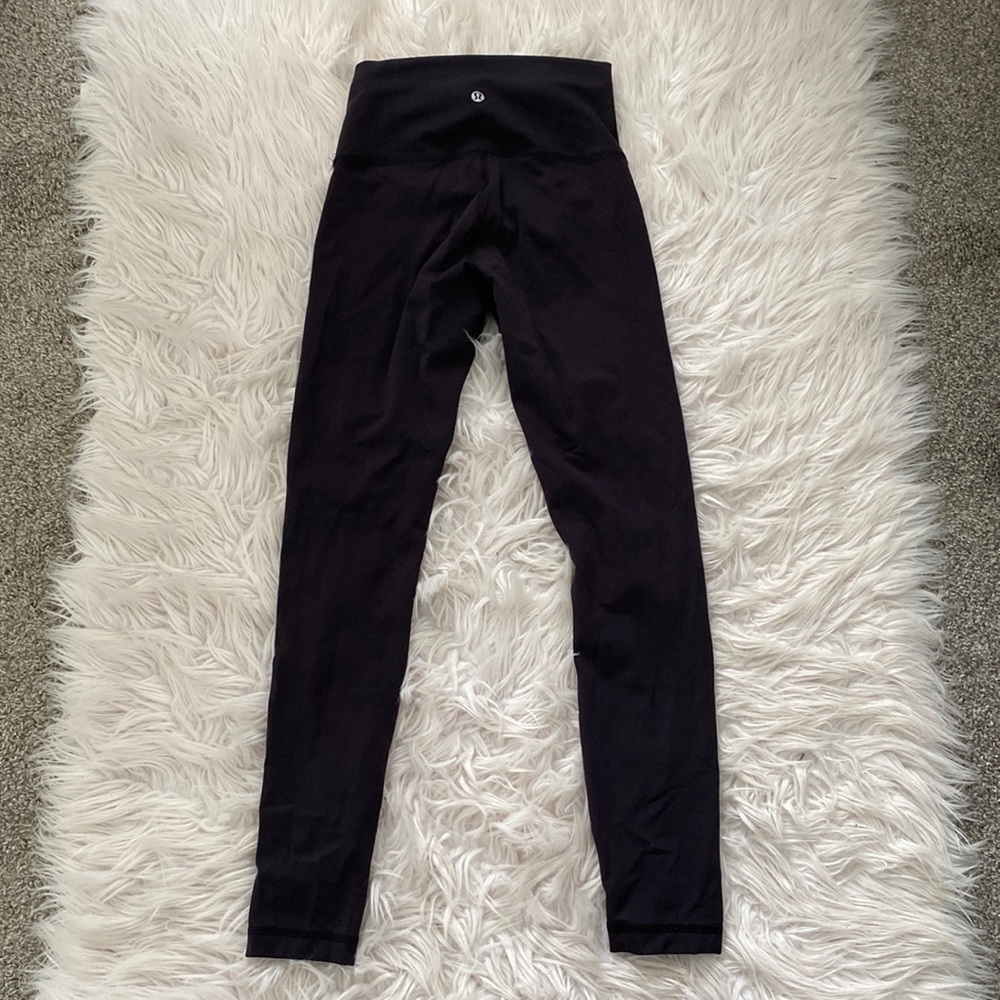Lululemon Wunder Trains 25” Size 4, like new!